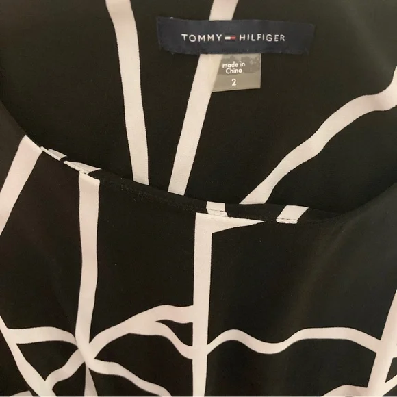 Tommy Hilfiger “Cats Cradle” Jersey Shift Dress - Size 2 - Picture 8 of 9